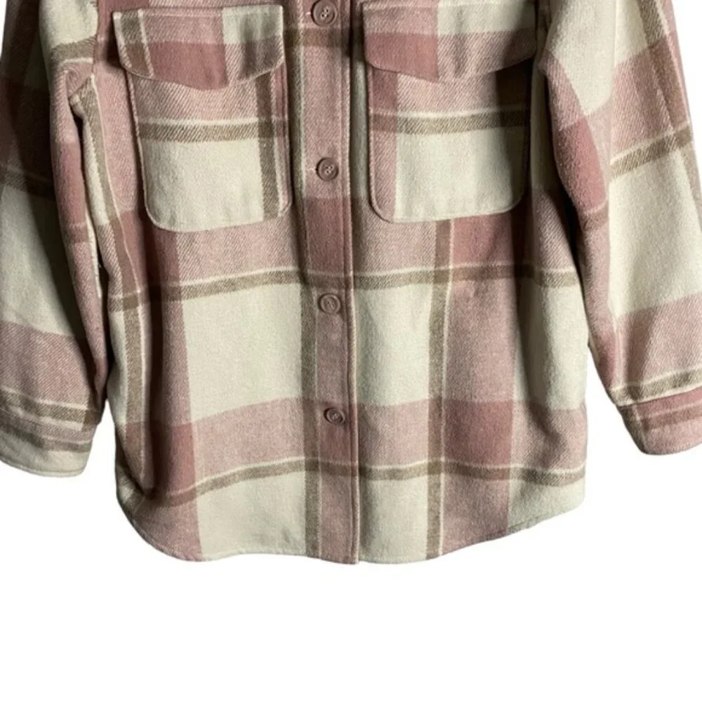 Dynamite - Picture 3 of 10